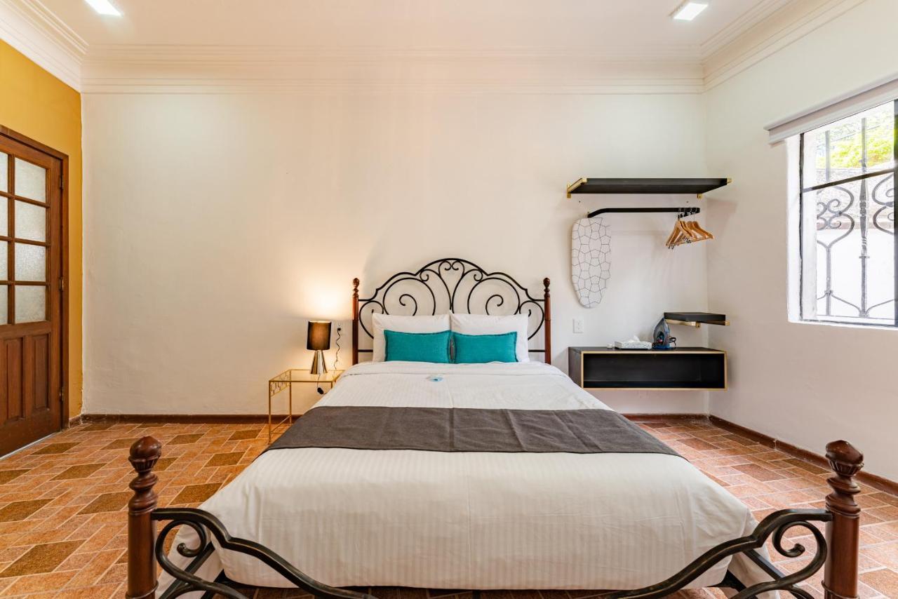 Anzures Black House Мехико Экстерьер фото
